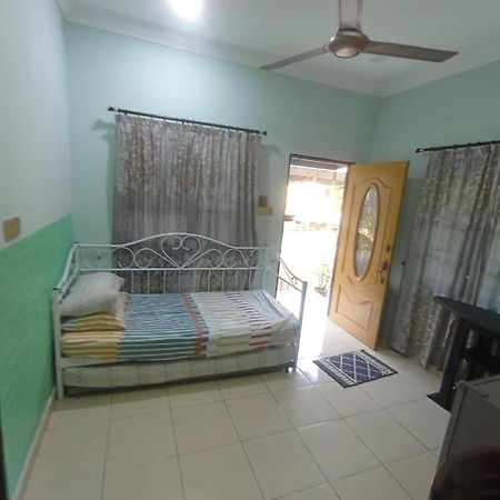 Homestay Sri Ladang Куала-Тренгану Экстерьер фото