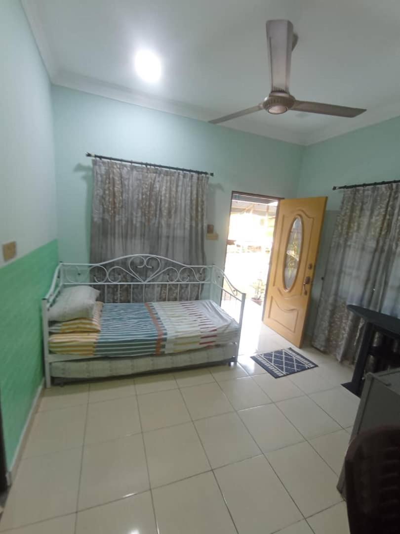 Homestay Sri Ladang Куала-Тренгану Экстерьер фото